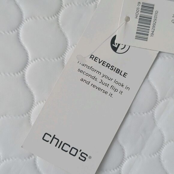 NWT Chicos Zenergy Reversible Striped Quilted Puffer Vest Womens Size 1 M Gray - Picture 16 of 16